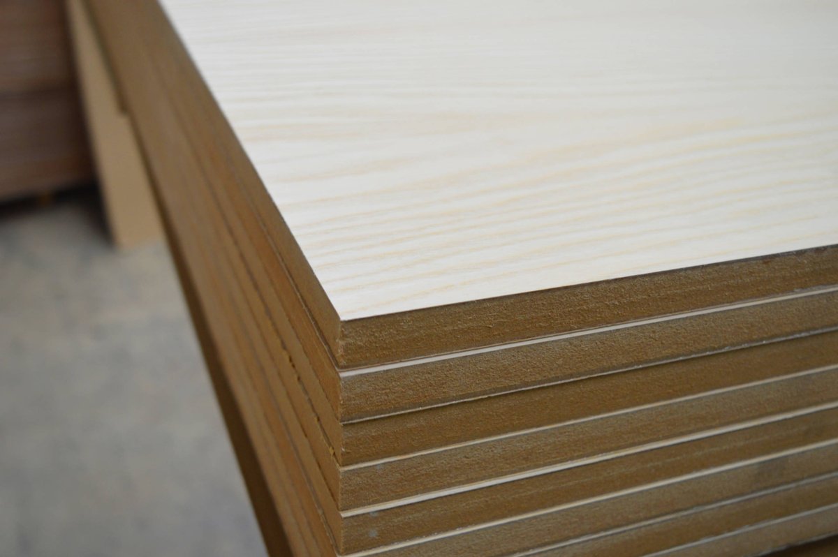 Lightweight, veneered, fire-resistant, painted and high gloss coatings are also available (the latter used for modern kitchen doors and panels). It is even available in pre-kerf cut sheets for easy bending./15