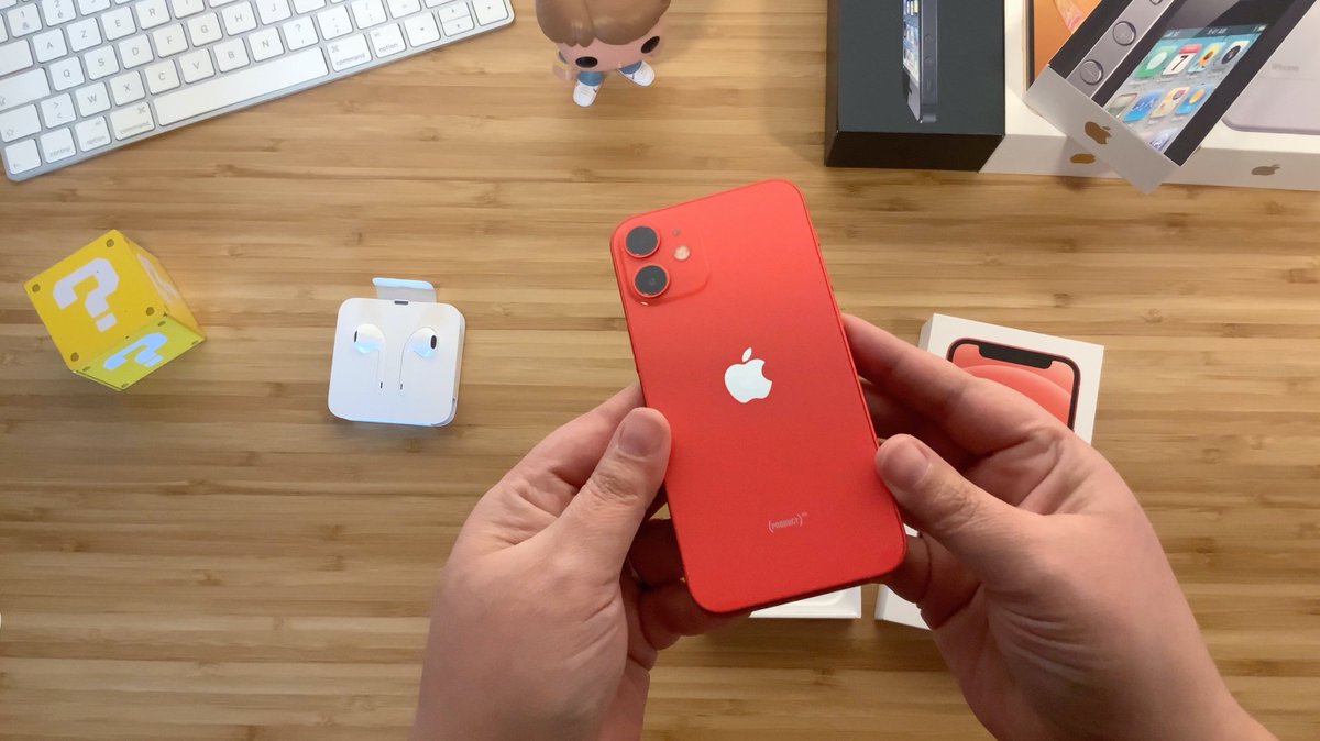 AudreyCouleau's tweet photo. ⭐️ Mon iPhone 12 mini Rouge est arrivé, on le découvre ensemble les amis ? 😏
🔗 https://t.co/WgkGg2lJcO
#AppleAvecAudrey #AppleWithAudrey
#iPhone12mini #Unboxing #RED https://t.co/ky6NQyp8Yt