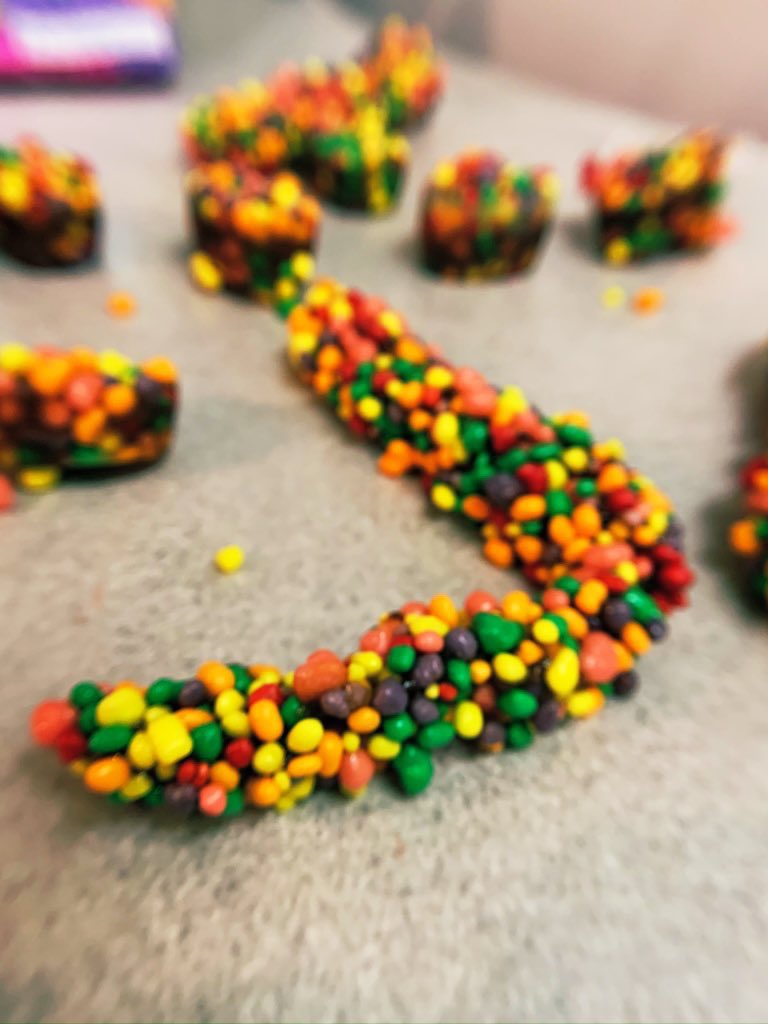 PureInfuzions's tweet photo. With our handcrafted infuzed sour #NerdRopes sitting at 530mg THC, you’re guaranteed not only an amazing flight, but also and relaxed, painless experience.

Our ropes also come in small bites, for those who require microdosing

Just one of the many incredible edibles we carry 🤟🏽 https://t.co/IgzXeSXmUI