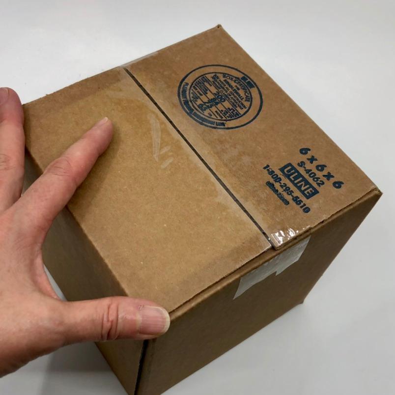 AlexisStudio's tweet photo. Postage ? some tips and suggestions to help you mail parcels economically. https://t.co/jCFprQZ5vo https://t.co/LBkt3KH6Cp