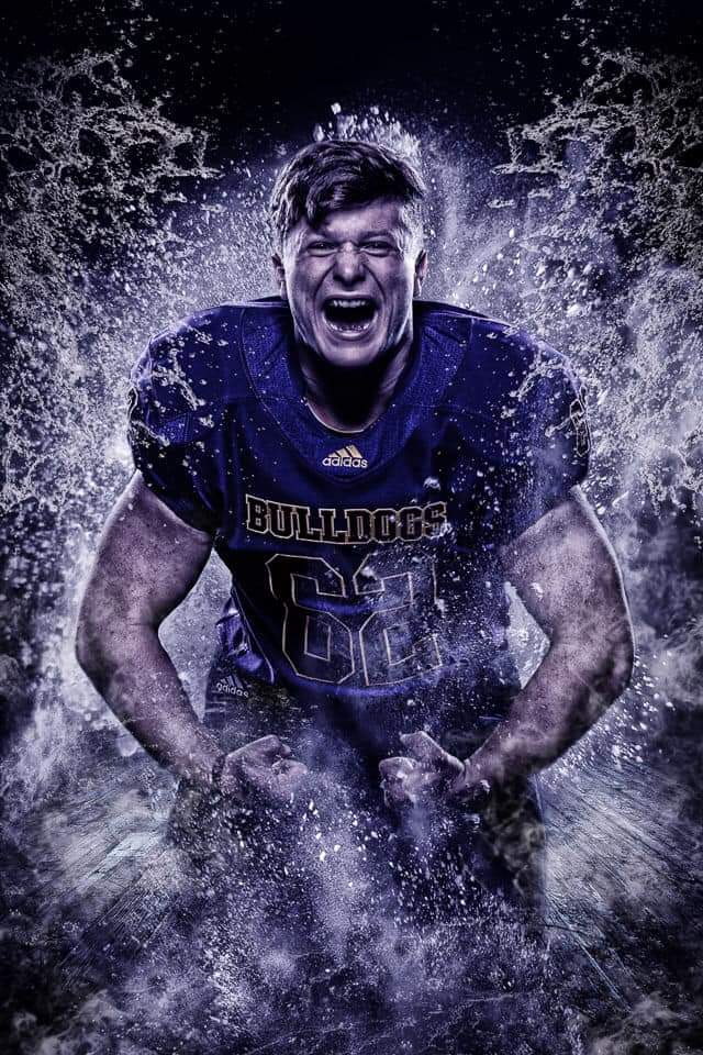 TMBULLDOG62's tweet photo. It's GameDay! District Championship! Let's Go Dawgs!#Kearneybulldogfootball#TTW https://t.co/jFHSMUWqyV
