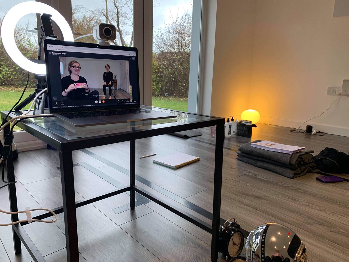 LotusLearnYoga's tweet photo. Teaching P1 at @DeansPrimary via Skype this week!
Their favourite part was the relaxation - so quiet and still! 🤩🤫🧘🏼 https://t.co/V0tLxTrgvq