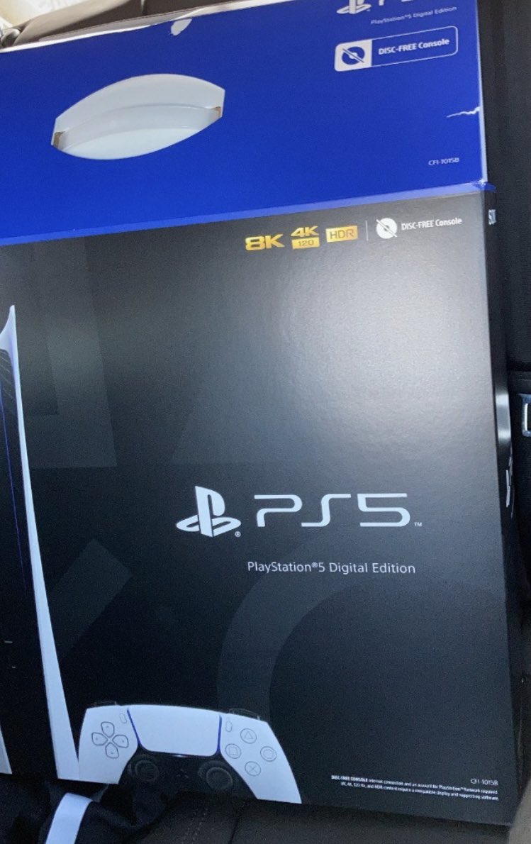 RittRittenhouse's tweet photo. #Ps5 #Ps5Plug I have a few for sale come shop with me $475z
Also have a few Xbox’s https://t.co/xnjzzV5Wy3