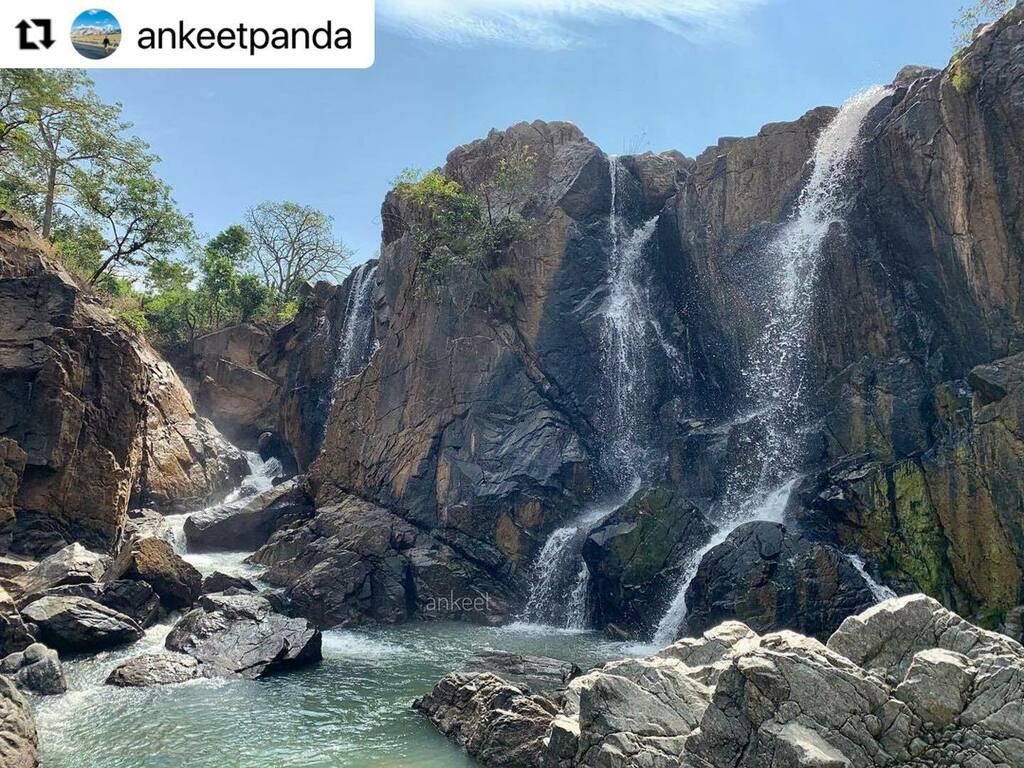 BBSRBuzz's tweet photo. #bhubaneswarbuzz pic courtesy @ankeetpanda
・・・
Another unexplored gem in #Odisha 😍
.
#cornersofindia #travelrealindia #_coi #_m_o_i #_instaindia_ #_travelersofindia #cornersofindia #incredibleindia #TheInvincibleIndia #WahhIndia #indianphotographyhub #indiadiaries #lo… https://t.co/RObka4o1aM