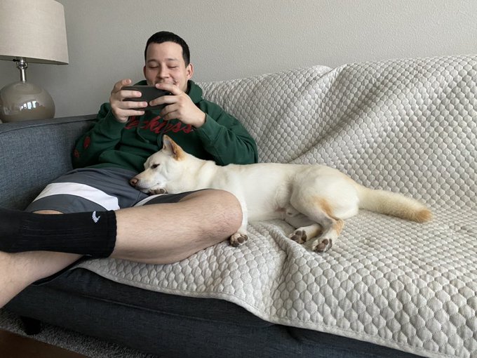 1 pic. Cozy days ❤️ https://t.co/opUHRlRQkk