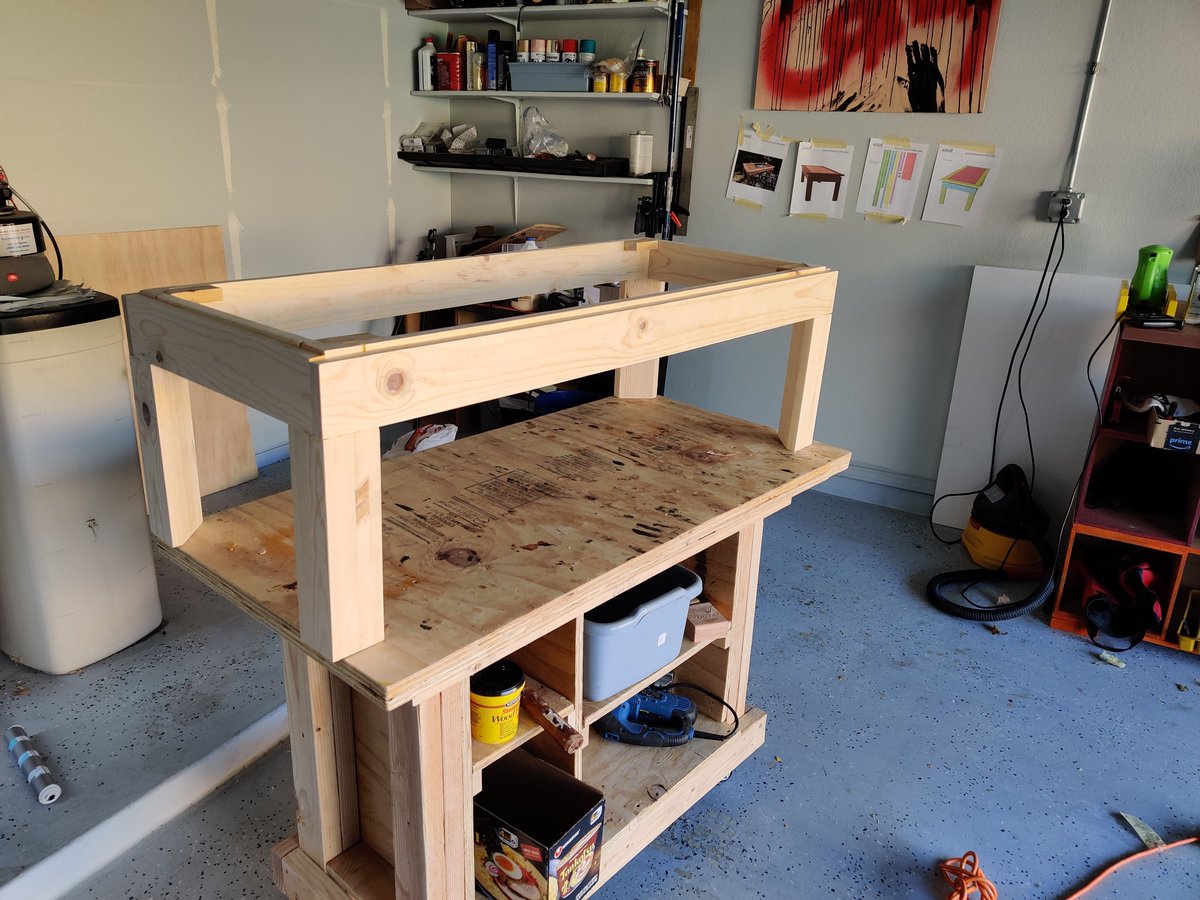 DemandGenDan's tweet photo. Today is #FuseFriday @FUSEMakerspace going to be finishing up my first coffee table project with #weekendwoodworker. It is also #friendfriday excited to start working with @dogunter next week on the @desk_project #SomosUnidos https://t.co/AsQaUfSIy7