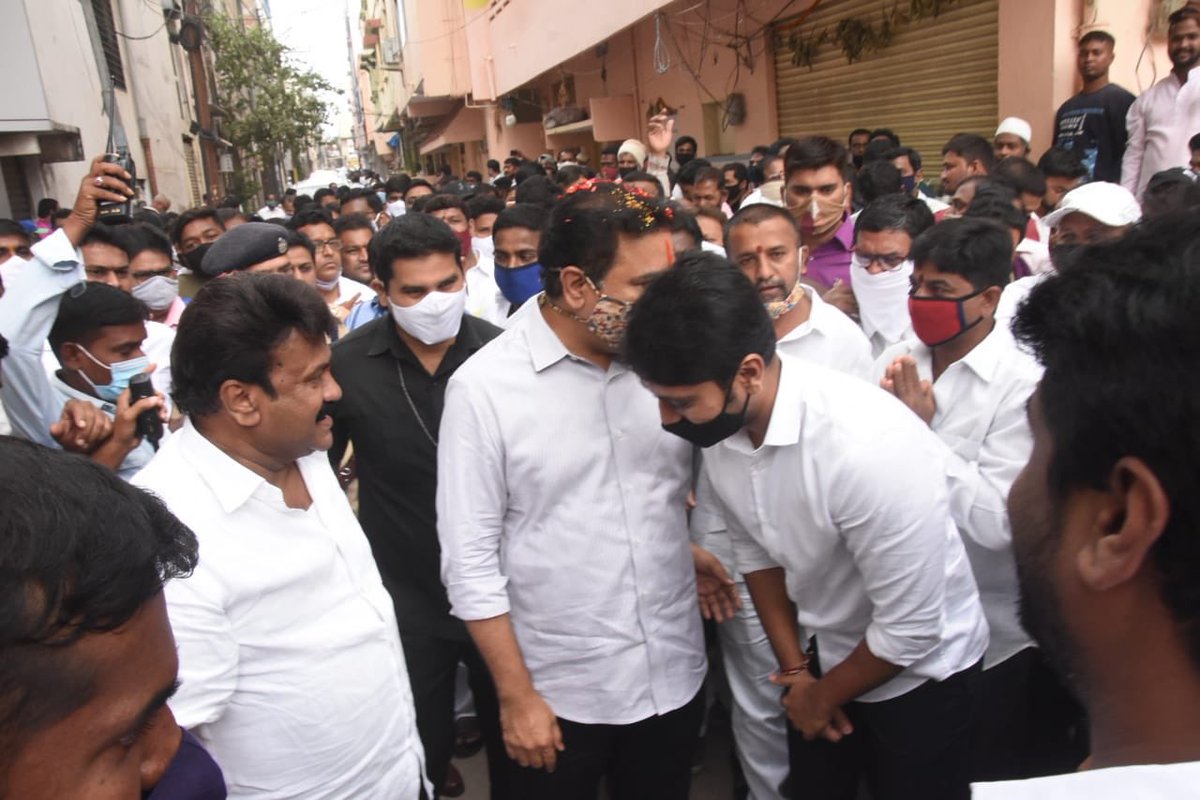 veeravallabh666's tweet photo. Pleasure being part of few inaugurations &amp; developmental activities of #Hyderabad along with @KTRTRS Anna @YadavTalasani Garu &amp; @talasani_sai Anna @trspartyonline https://t.co/7jMg0Jhsoz