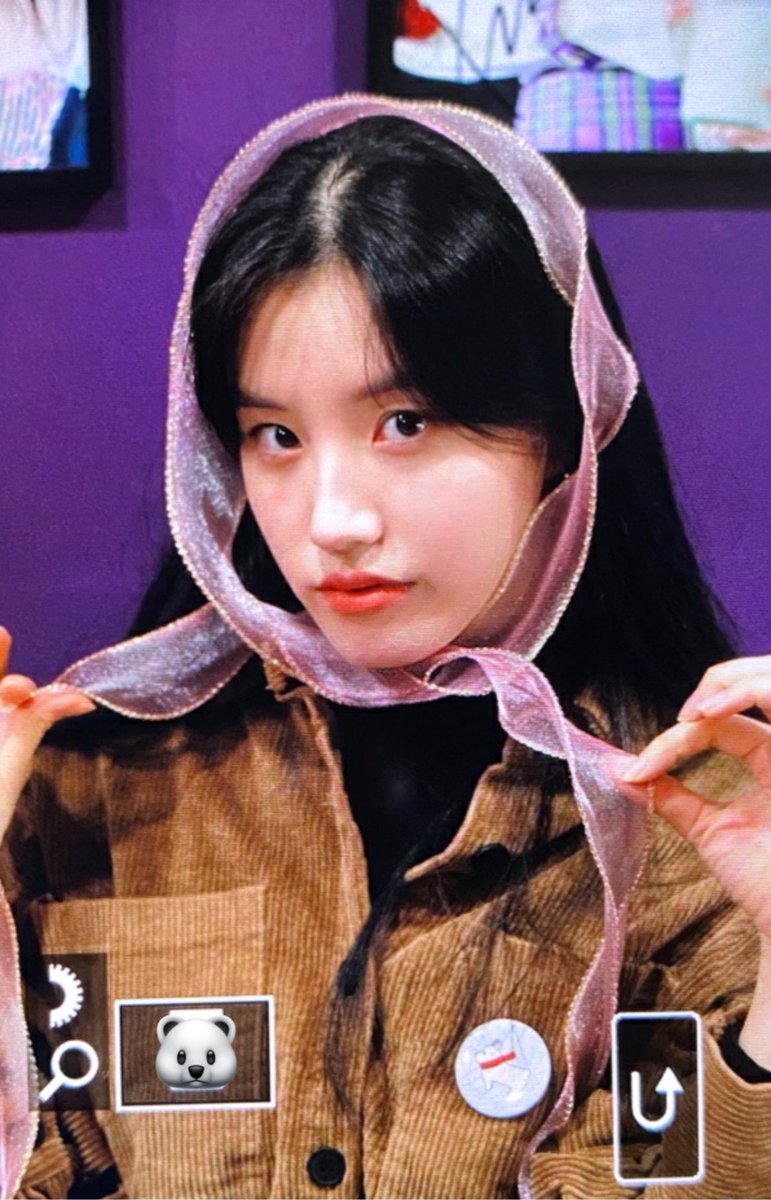 시선의 연속 tweet media