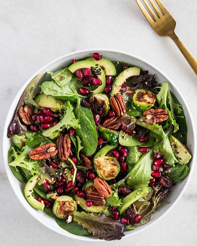 #wholefoods #eatrealfood #iamwellandgood #eatclean #foodblogger #forksoverknives #eatforabs #bbgcommunity #kaylasarmy #plantpower #healthyfood #healthyfoodshare #buzzfeast #vegansofinstagram #vegansofig #veganlifestyle #huffposttaste #veganism #vegan #foodblogger #veganlife #plan