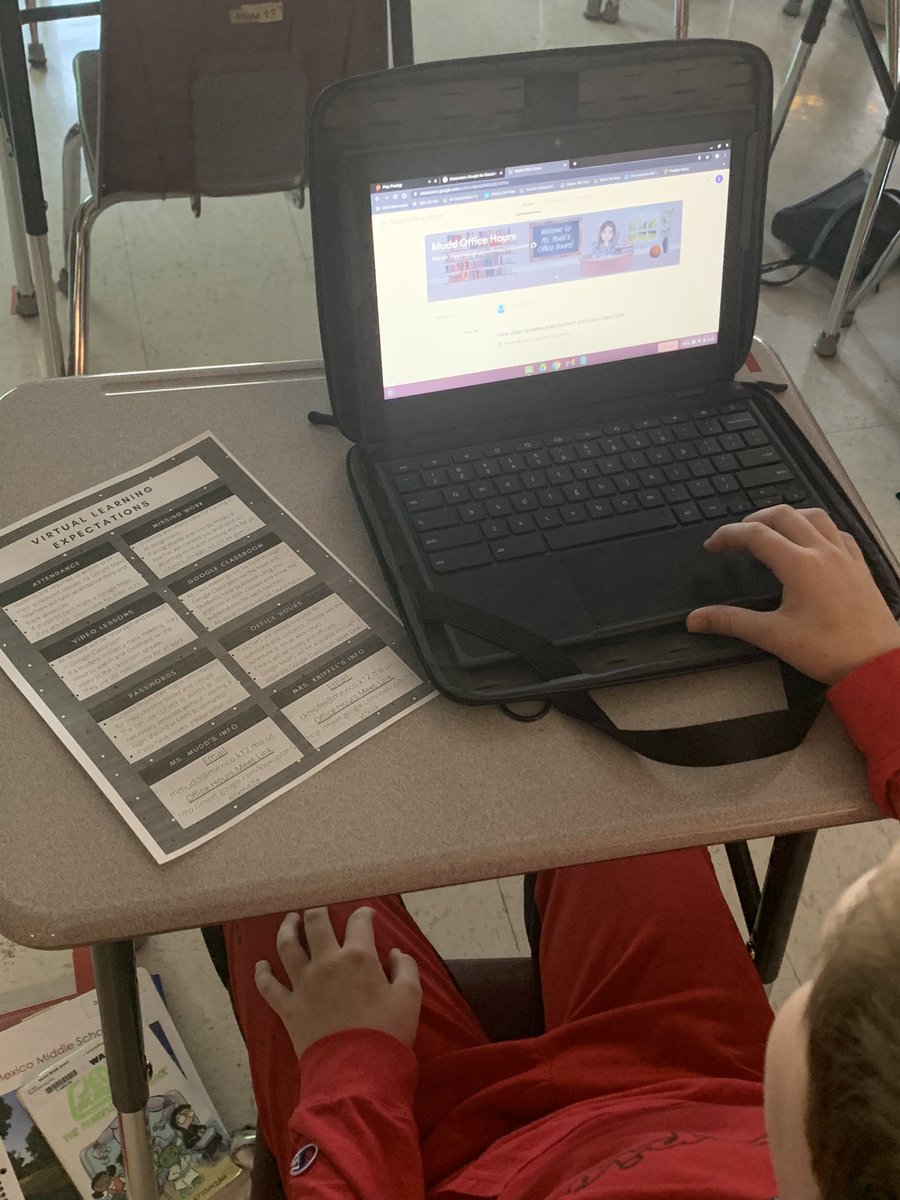 MakenzieMudd's tweet photo. Practicing everything that we need to in order to be ready for virtual learning next week. 6th grade is ready to tackle this challenge! #MakingMindsStronger https://t.co/JElutpljgy