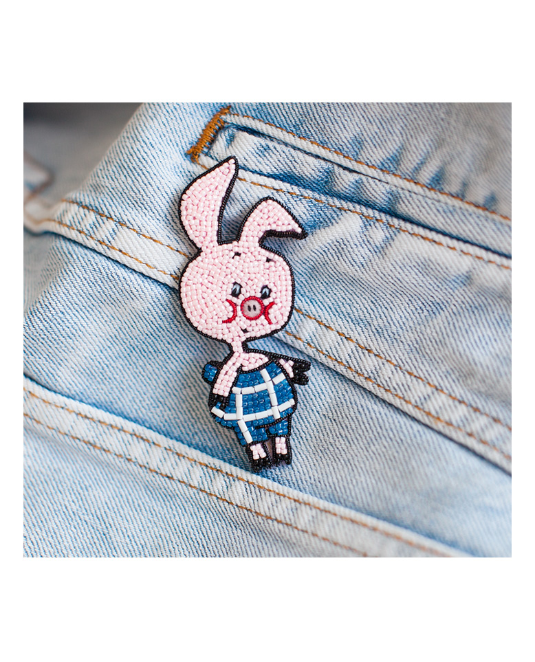 PointMerch's tweet photo. В наличии осталось только по одной!!
Мерч мастера Mie, делающего броши ручной работы
https://t.co/KYoRieyALW
#брошки #брошьизбисера #броширучнойработы #брошь #украшения #украшенияручнойработы #ручнаяработа #арнольд #крминальноечтиво #бойцовскийклуб #бисер #мерч #MerchPoint https://t.co/3NFXfBU7s1