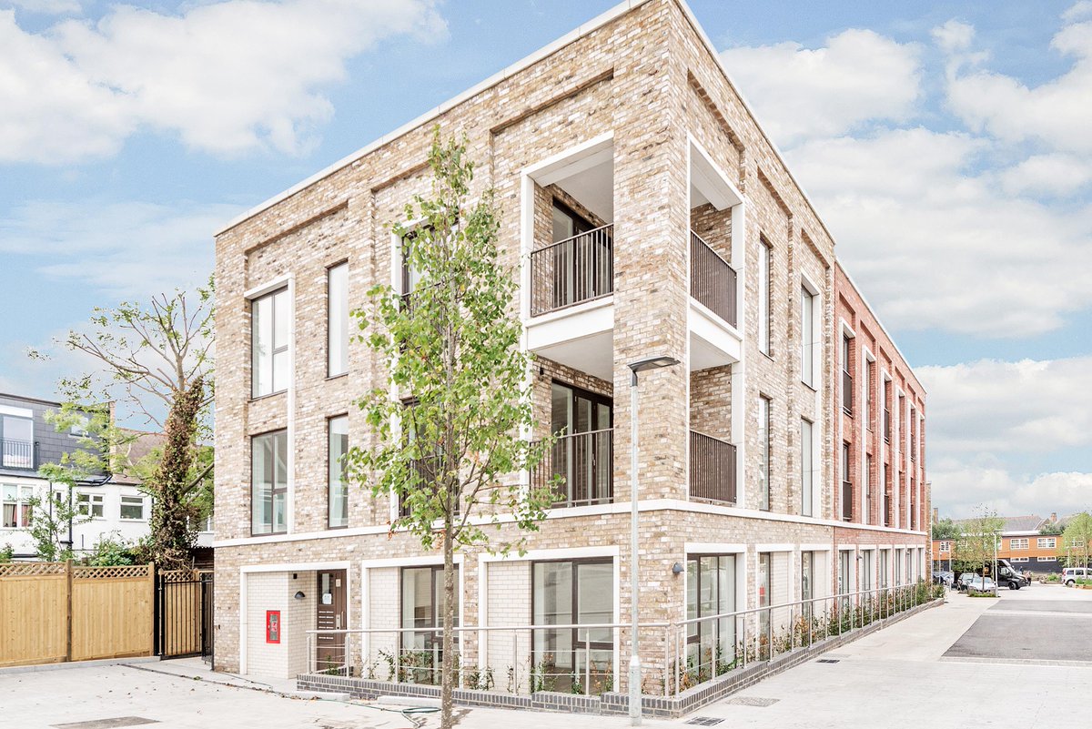 Pocket Living tweet media