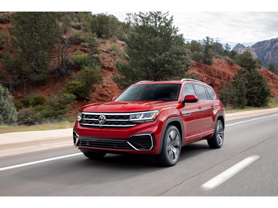 UsedCentral's tweet image. Finally the Volkswagen Atlas in lovely #RED this beauty is FOR SALE NOT ON! contact me today so I can explain to you the best way to put this beast in your Driveway