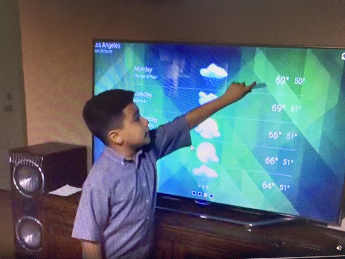 2ndGradeDual's tweet photo. Students selected a city to create a 3-day weather forecast and present it during science class today. We have some future meteorologist ☀️🌦❄️☔️🎤  @JonesAcademy1 https://t.co/c7vxzxCpm7
