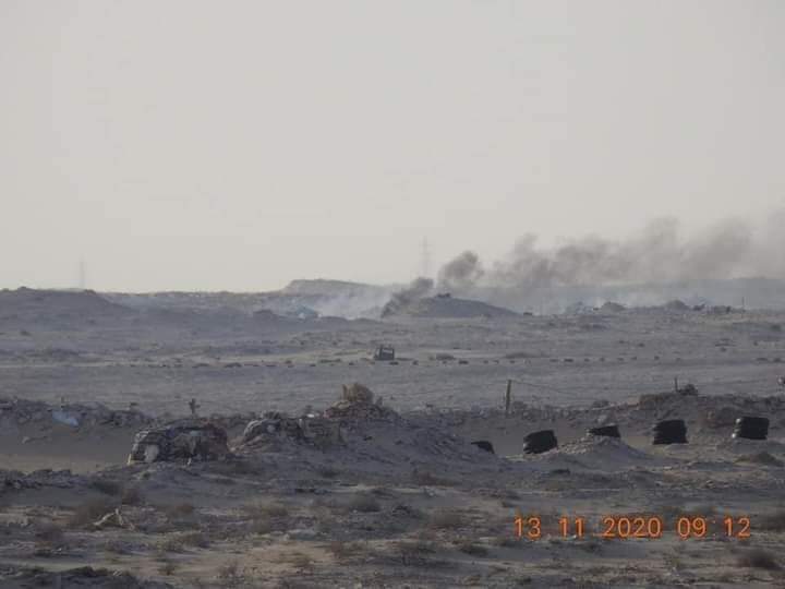 laccent's tweet photo. Sàhara ocidental: a més dels enfrontaments a Guerguerat, al sud, hi ha hagut intercanvi de míssils a Mahbes, al nord, entre l'EPLS Saharaui i les forces  del règim de Marroc. No es confirmen xifres de baixes . El Front Polisario declara estat de guerra https://t.co/eLtmELHJ3h https://t.co/eSOudrWADw