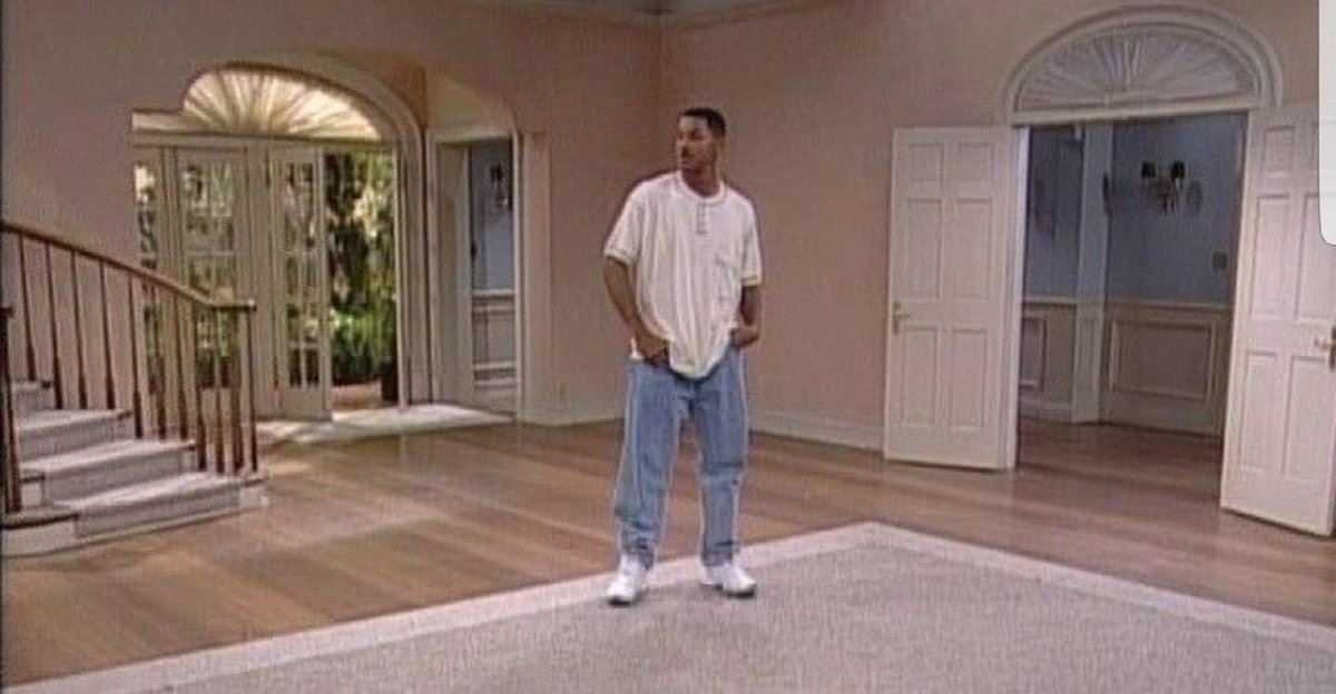FootyHumour's tweet photo. Klopp arriving to Liverpool’s training after the international break https://t.co/XE0qTkAmBQ