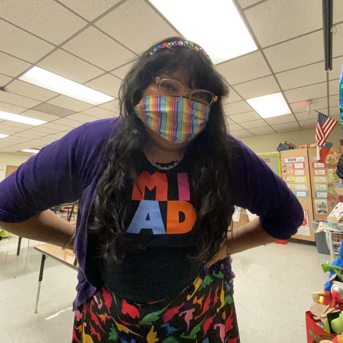 mslowpaz's tweet photo. College begins here.loved my time at @MIAD_edu &amp; go back often.I love the educator sessions. I was super sad this morning to discover I can no longer fit my original river rat tee from when I was 17! Tired to buy merch this morning but I guess they’re closed? #texasgenerationweek https://t.co/Uo6n2r4WYP