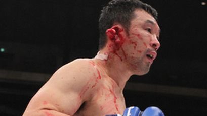 On New Years Eve of this same year Zaromskis went back to Japan to fight the iconic Sakuraba on the K-1 Fields Dynamite!! 2010 card. An early punch caused Saukraba’s ear to seemingly burst and bleed. Eventually the ear became more torn and the fight was called for Zaromskis.