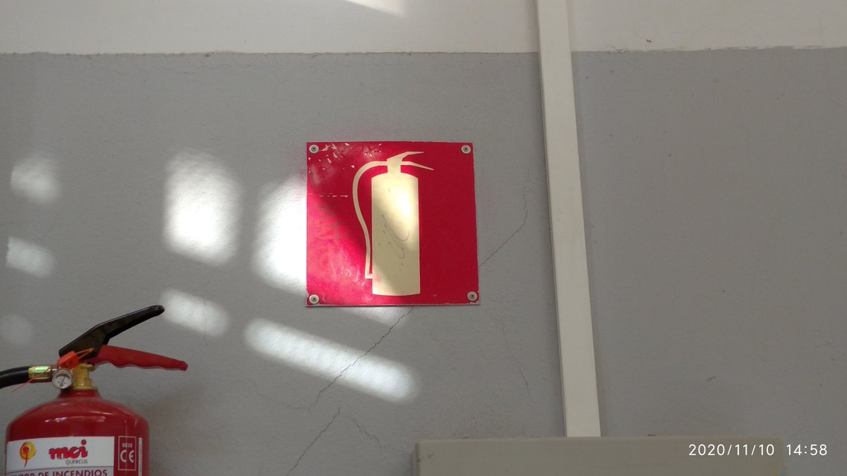 LaChio04's tweet photo. @LaAguadera #PrimeroBachArt #CuavPrimeroBach
#Cuav1Bach2021
#CuavEjercicio009
Haz 4 fotos que representen la #TexturaVisual la representación por medios gráficos. Súbelas en un hilo contestando a este tweet. https://t.co/XUSSuuvVnw