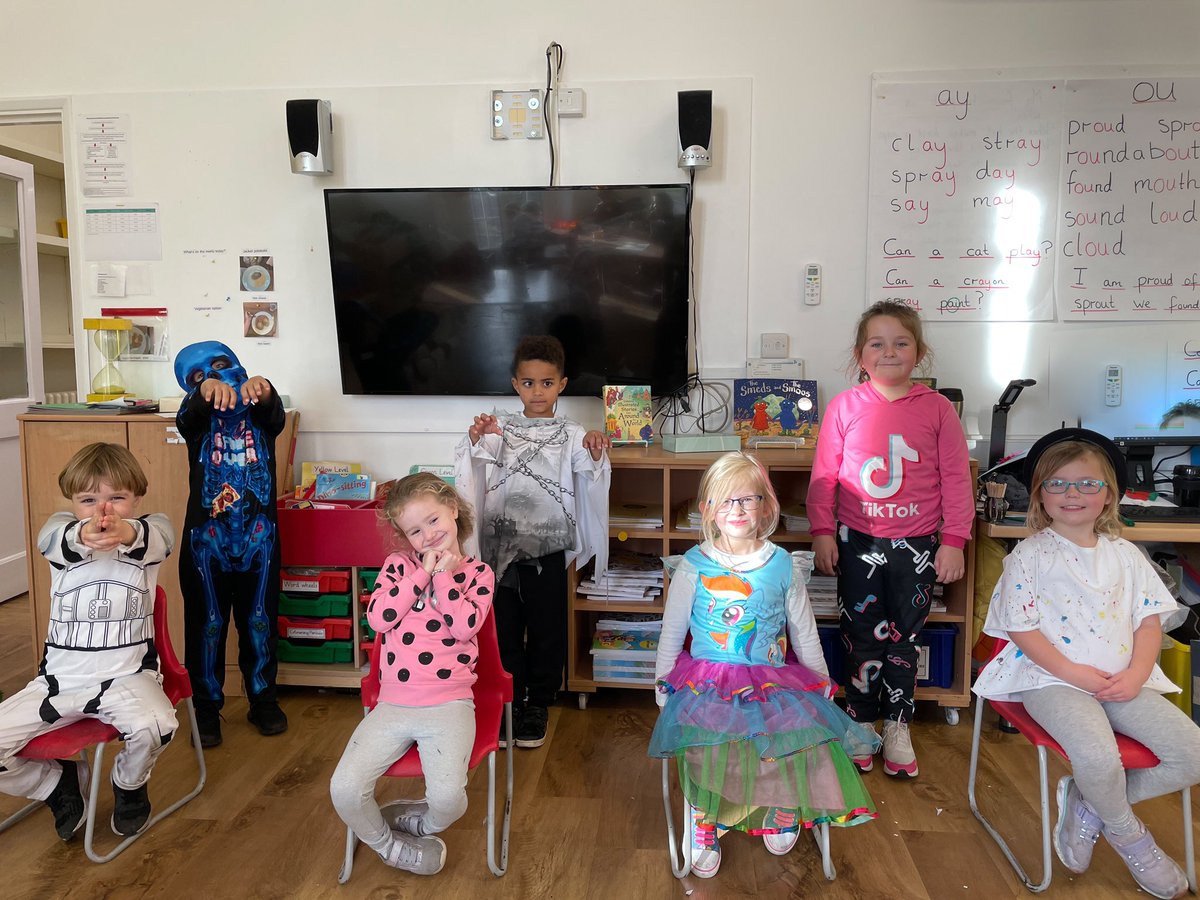 Mr Ellmore tweet media