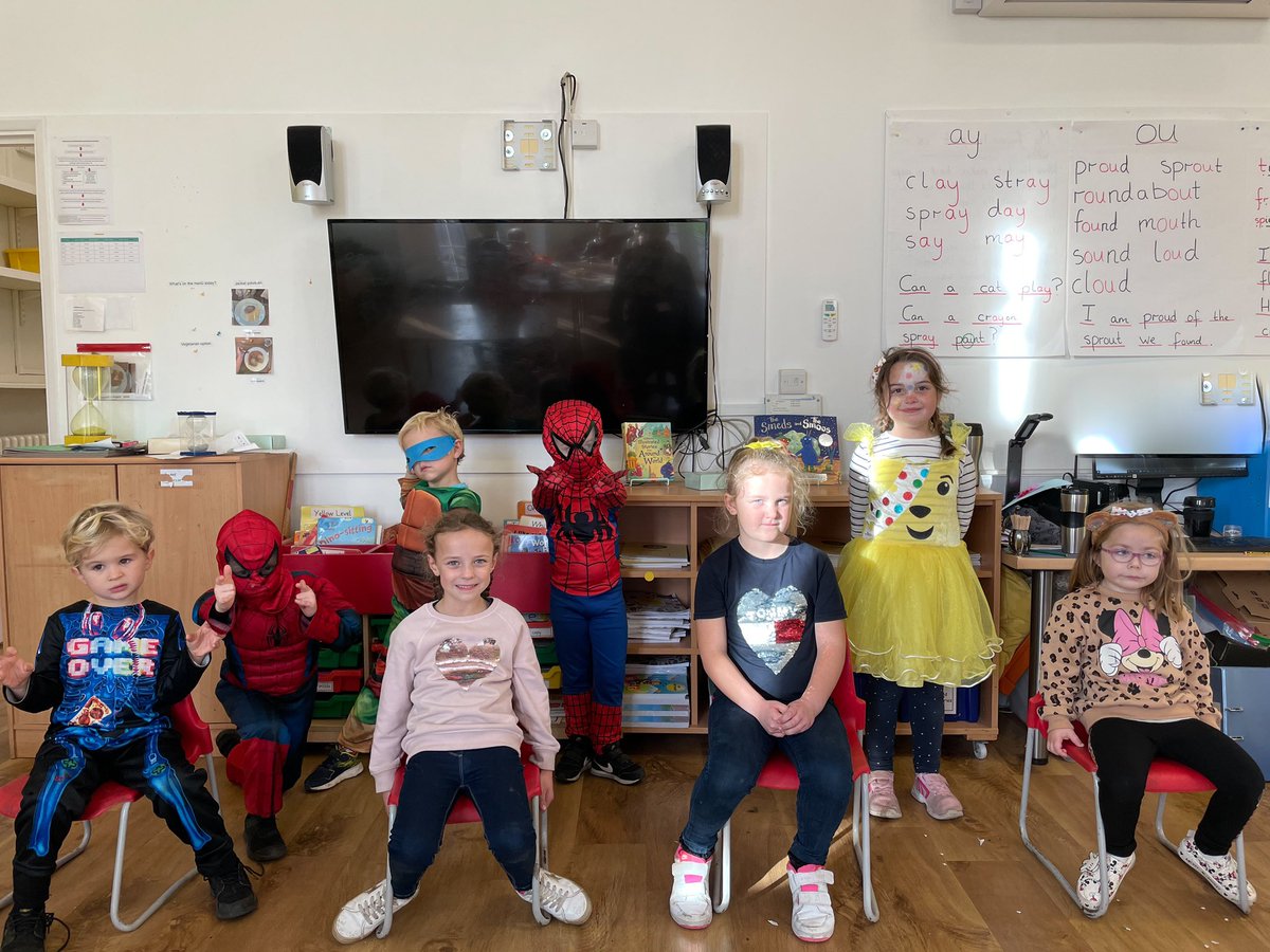 Mr Ellmore tweet media