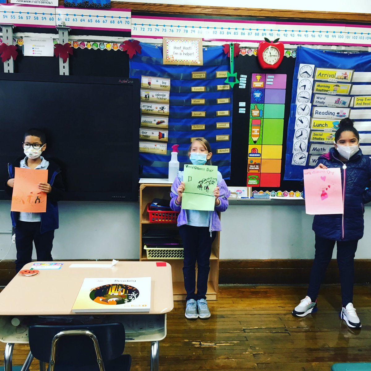 Our 2nd Grade students made pictures of their acts of kindness for #WorldKindnessDay to remind us all that everyone can spread kindness every day! @ExecSuptKWatts <a href="/UCS_UFT/">United Community Schools</a> <a href="/NYCSchools/">NYC Public Schools</a> <a href="/council_14/">We’re your School Board #CEC14 ❤️ #CareNotCuts</a> <a href="/UFT/">UFT</a> <a href="/SuptWinnickiD14/">Alicja Winnicki</a> #NYSCommunitySchools