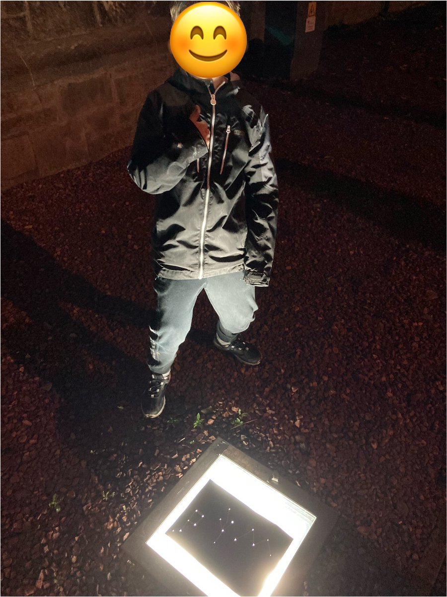 DebsBogle's tweet photo. Great night learning about stars and constellations with our junior section boys @2_4MWellBB we are loving being outdoors! So much fun to be had @BBLanarkshire @TheBBScotland #boysbrigade #whenitsdarklookforstars https://t.co/v6Lygh4F4W