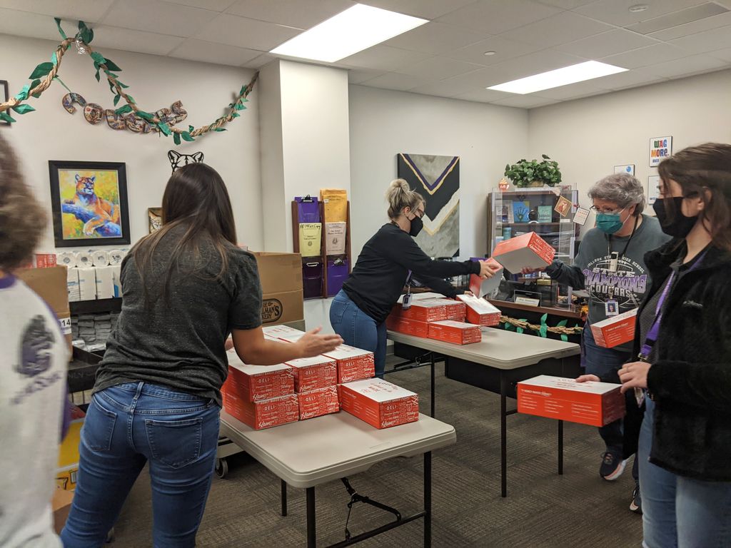 CSHighSchool's tweet photo. A HUGE thank you to @ptocshs for treating us to an incredibly fabulous lunch from Honey Baked Ham! #CSHSCougarPride https://t.co/8pqY3FUtBS