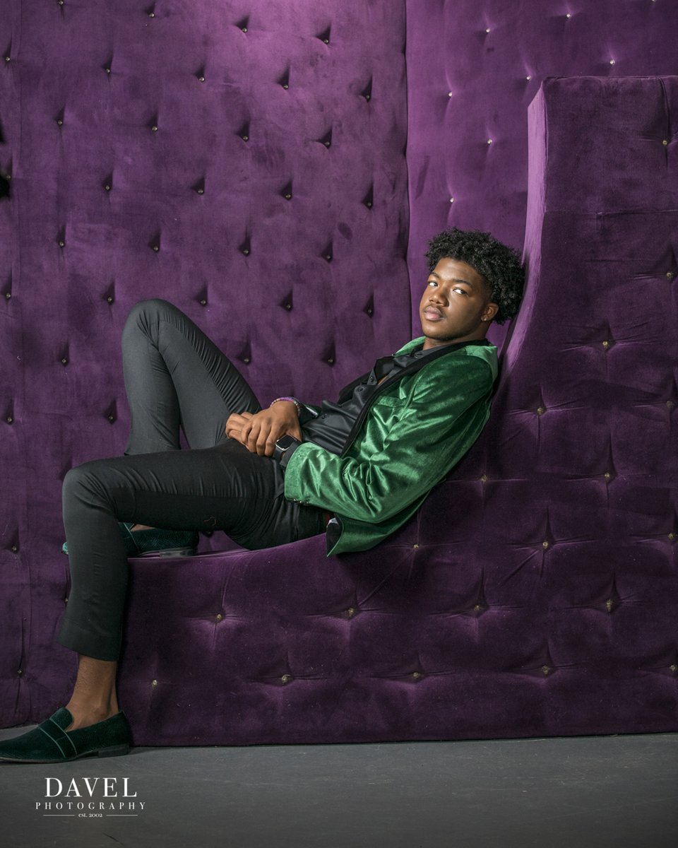 DavelPhoto's tweet photo. Check out our favorite looks from 2021 Davel Model Camron Hill's photographic experience!
.
.
#davelphotography #davelmodel #seniorpictures #classof2021 #2021senior #atlantaseniorphotograaphy #outdoorportrit #sportsphotography #studioportrait https://t.co/5rSn0hGKHX