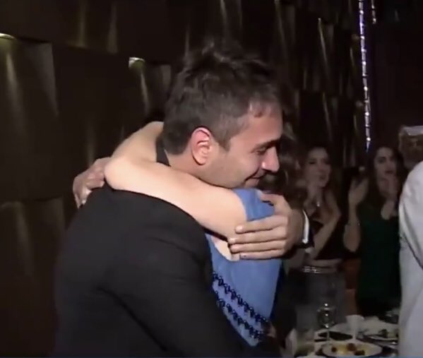 HasonaRch's tweet photo. 💔💔💔💔

BirYıldır SustuKaradeniz https://t.co/5onCdgNeDi