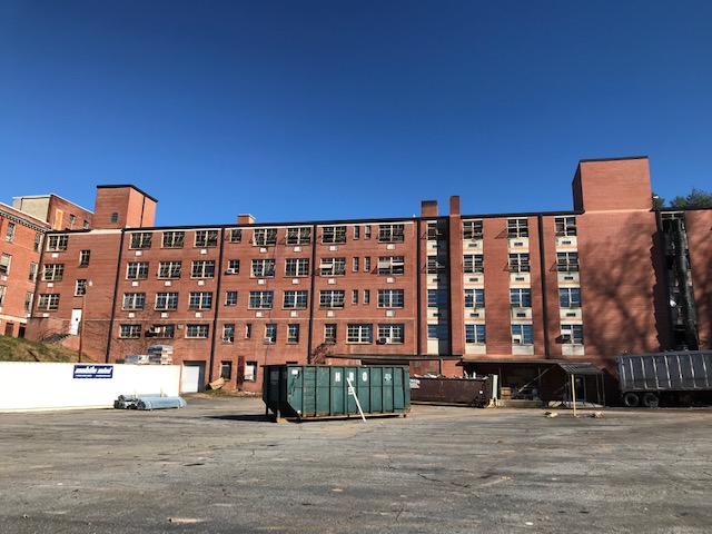 DavieConstNC's tweet image. Nothing better than visiting Waynesville for a weekend getaway and seeing a Davie Construction sign on N. Main! We&apos;re busy transforming the old Haywood Cty Hosp into Brookmont Lofts! #adaptiveuse #multifamilyhousing #historicrehab #affordablehousing #brookmontlofts #daviedelivers