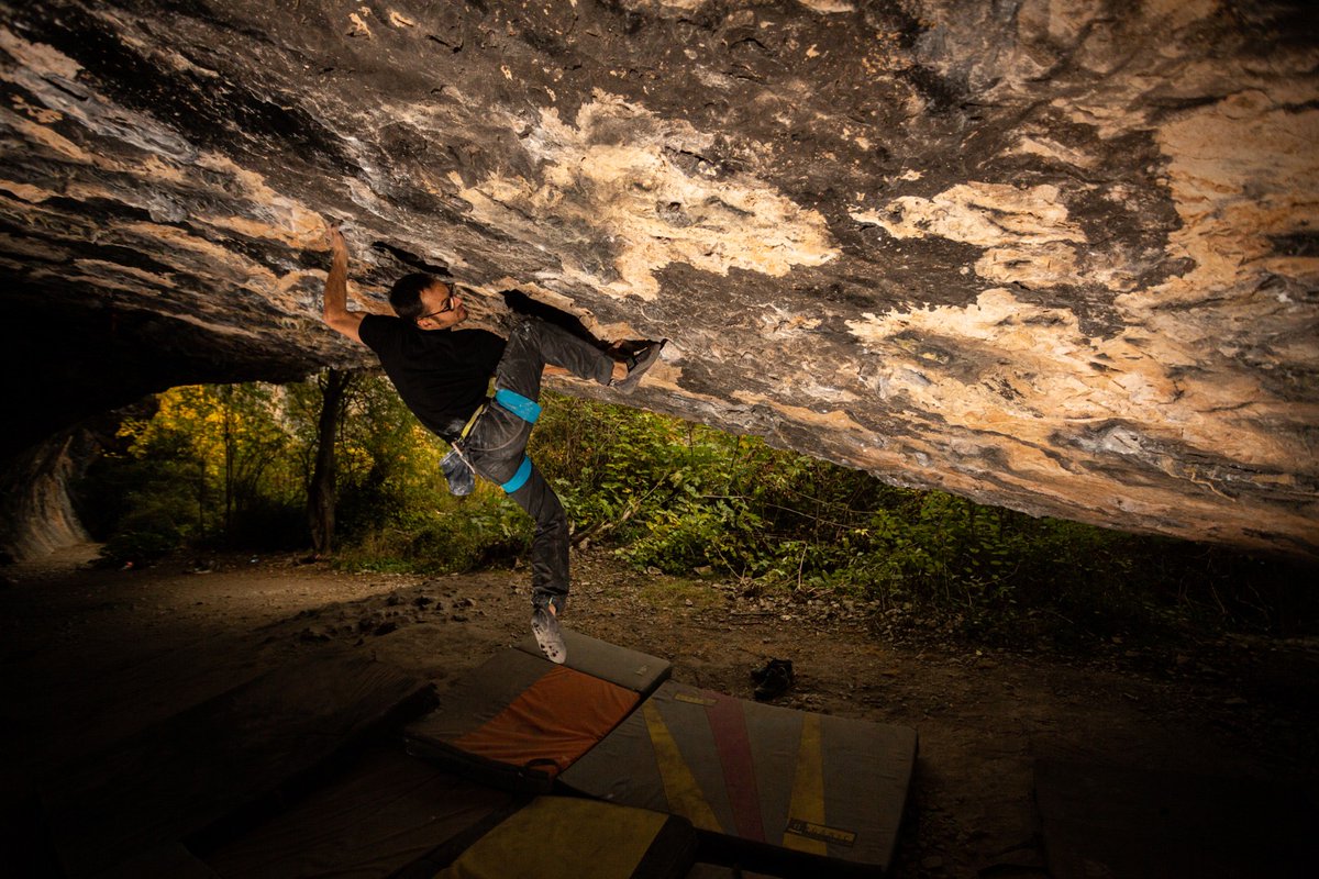 🏆 Últimos días para competir en  #premiosfedme2020 premiosfedme.es
👉 Jose Luis Palao - Primo - Compite con dos candidaturas: 

✨ Apertura desde abajo y primera ascensión de “Endemia” máximo 8a+ 200m .
✨ Escalada deportiva, aperturas y primeras ascensiones.