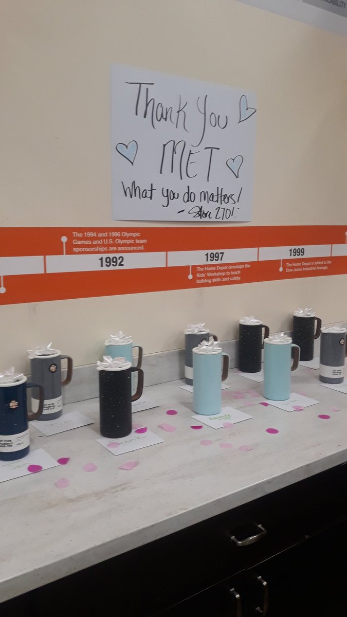 JenGlassHalfFul's tweet photo. Huge Thank You to 2701 !!!
MET partnership week! 
#PaneraBread
#OneHomeDepot
#METStrong
#feelingtheLoVe
@IzzyChapmanTHD @RoWilliams1 @JoshPaauwe2725 @2701 https://t.co/Kcwz5eBFJJ