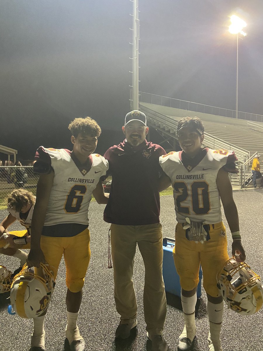 Coach_Stewart_'s tweet image. It was great to be able to coach this year and a blessing to know and work with this group. These kids have great Character, handle business in the classroom, they’re Coachable and Athletic.  I’m going to miss coaching them. #DOHARD 🏴‍☠️