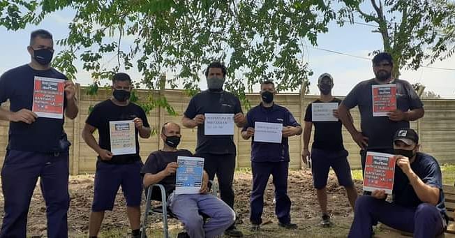 tdebedtime's tweet photo. Vamos con la campaña por la reapertura de paritaria en el gremio plástico. 
#SalarioIgualALaCanastaFamiliar
#reaperturadeparitariaenuoyep https://t.co/nEmaY4iKje