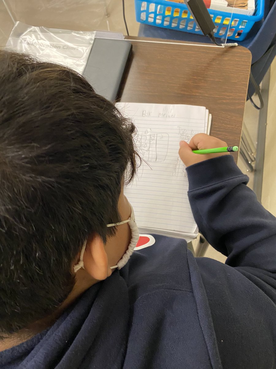 Aortizeducator's tweet photo. Co-teaching Division in 4th and our roomies and zommies are doing amazing!! Today has been so great and I’m so blessed to have an amazing co-teacher and Ott-some students who give their whole heart. #whateverittakes #collabisfab #funinfourth @PrincipalBueno @olvera_vp https://t.co/lowhD8fcR1
