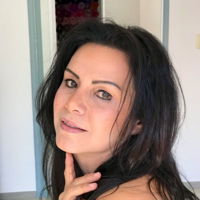 mfalejandra's tweet photo. #NuevaFotoDePerfil https://t.co/b7v08WD0Xa