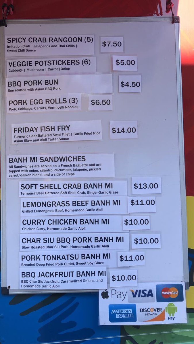huemilwaukee's tweet photo. We’re at Zocalo. You should be at Zocalo.  They have little greenhouses for you to eat in. https://t.co/99tB1uV1YB