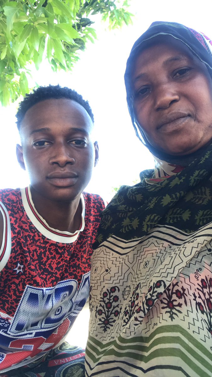 EbrimaKruball20's tweet image. Spending time with my mum ✌️