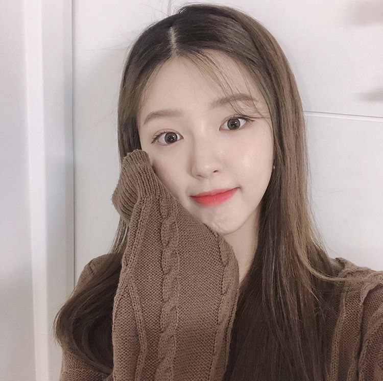 pop_archive's tweet photo. seol https://t.co/OhdG4IzWZs