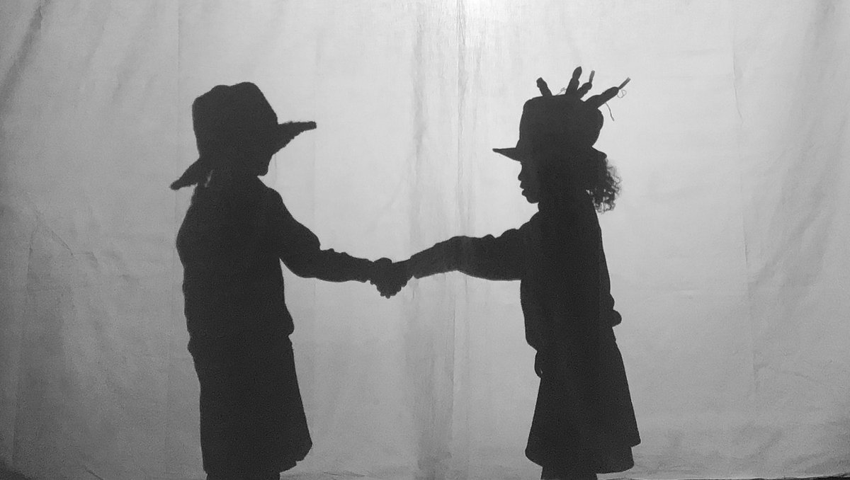 Our vision is 'Arts and Kindness in All Lives'

Be kind and keep on keeping on everyone, happy #WorldKindnessDay

Photo from our 2019 'Open Arts' arts project, specifically aimed at blind, visually impaired, D/deaf and hard of hearing people, children and their families.