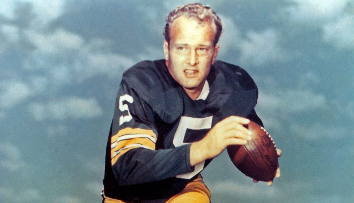 Paul Hornung has passed away. So allow me one more telling of my favorite Hornung story. The 1956 Heisman Trophy winner and Packers legend used to host a syndicated college football preseason TV special. He'd do his personal rankings, predictions, etc. In 1991...  #thread