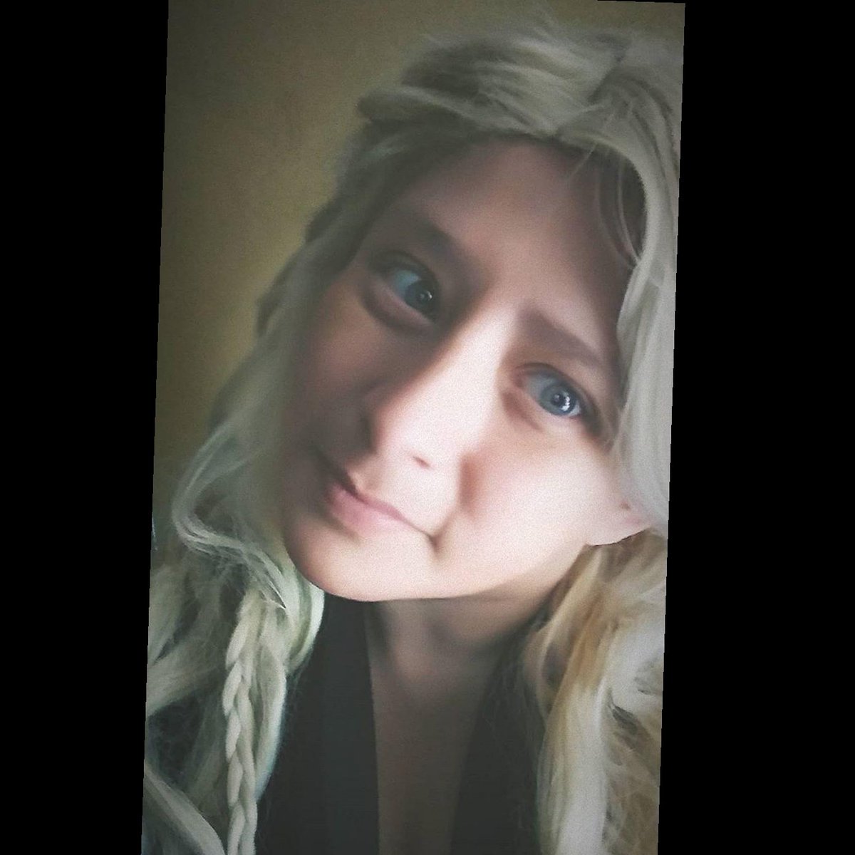 maricela_gem's tweet photo. #NuevaFotoDePerfil https://t.co/z0zzM2EJ8F