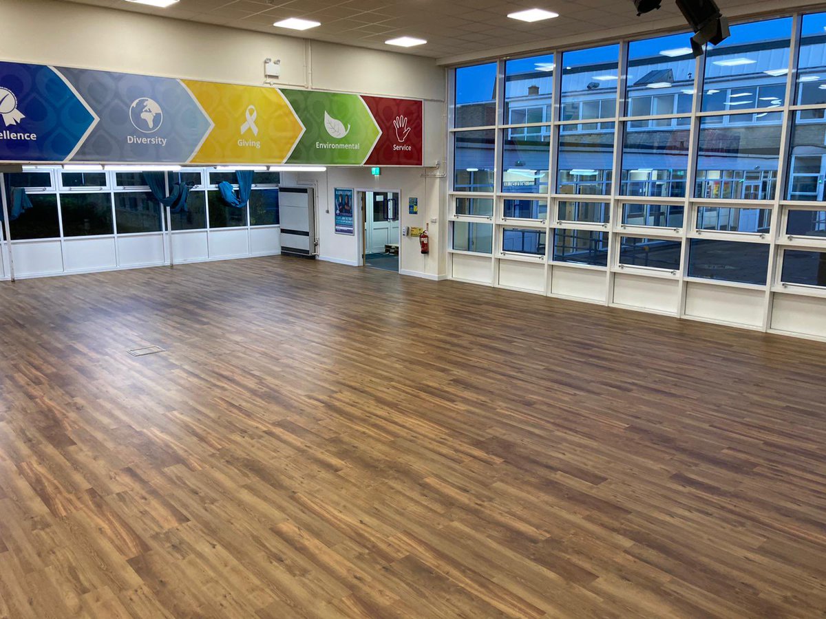 FBallTechPH's tweet photo. A great finish starts with @fballuk A big thank you to MT flooring. #subfloorprep #stopgapf78 #stopgap300HD #fball #fballuk https://t.co/ofv4bXBUst