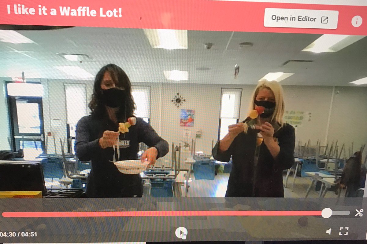 BowersFit4Life's tweet photo. Had a great time with Mrs.Hopkins@d60facs creating our waffle and fruit kabobs today!
I liked it a waffle lot! #D60learns #health and #PhysEd https://t.co/9ADmMf1CcU