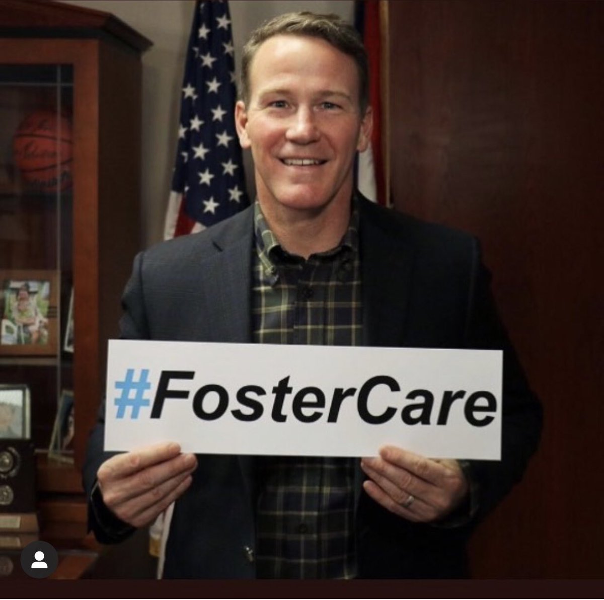 FosterShareKevi's tweet photo. November is National Adoption Month! Did you know that our very own Lieutenant Govenor was also an #Adoptee What if every foster kid could be like @JonHusted with support to our non profit they can! https://t.co/cV0BR8iDoP