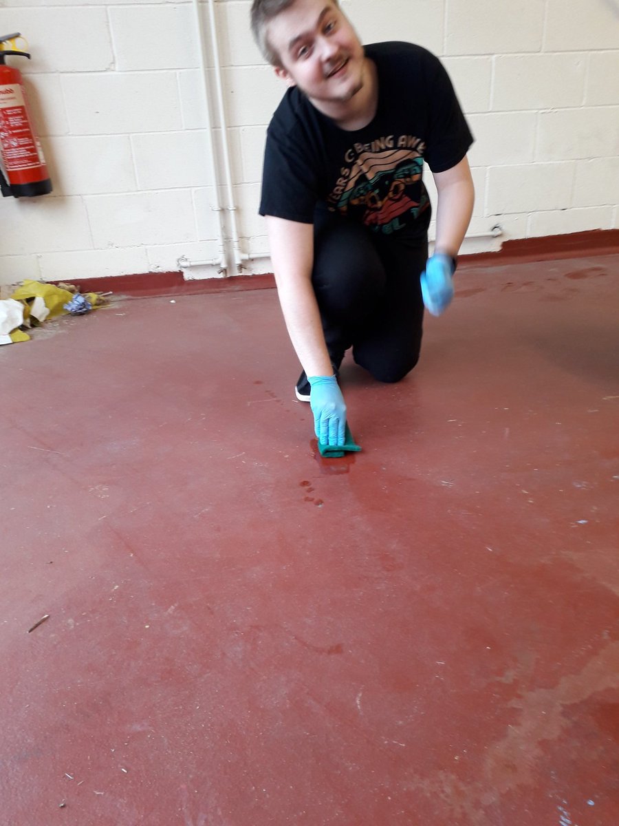 WYFRSPrTrust's tweet photo. @WYFRSPrTrust having a #FridayFunday and finally finishing their community project 🥳.......and the clean up that comes with it 💪 (there might have been a 🍕 incentive)#NOWvember @WYFRSYouth @WYFRS https://t.co/9Afo0ZIHdM