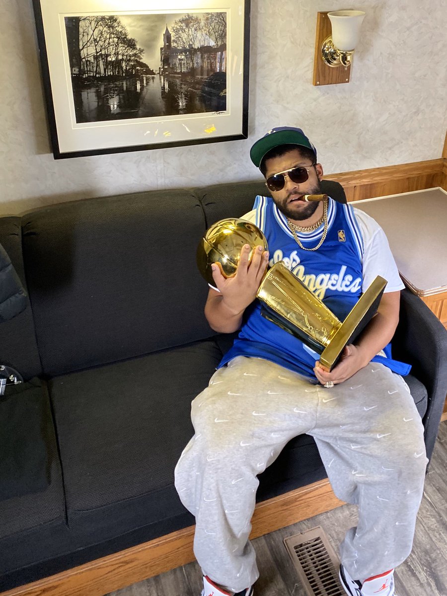 OsheaJacksonJr's tweet photo. Just reminding everyone at work. That the Lakers and the Dodgers won the title this year. #LALGang https://t.co/o0Xi3aAoqx