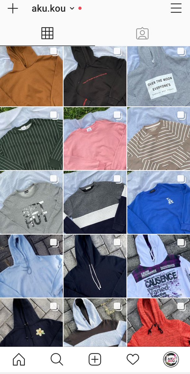 ditoyp's tweet photo. @NoniZara Sweater hoodie nya kaakkk https://t.co/6LumoAdg68