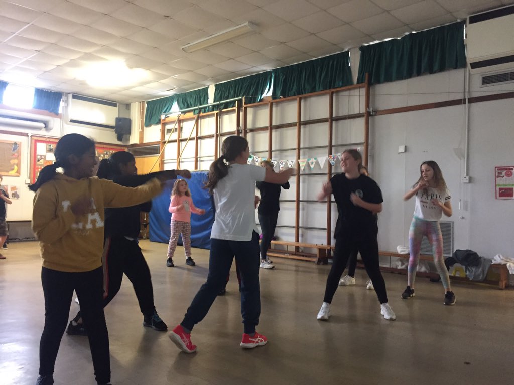 Hendrefoilan's tweet photo. Year 6 had a fantastic day celebrating Children in Need, topped off by doing part of Joe Wicksβs 24 hour work out! Da iawn pawb!
#hdfpy6 #hdfpChildrenInNeed #hdfpHealthandWellbeing https://t.co/lUw5h0NF9z